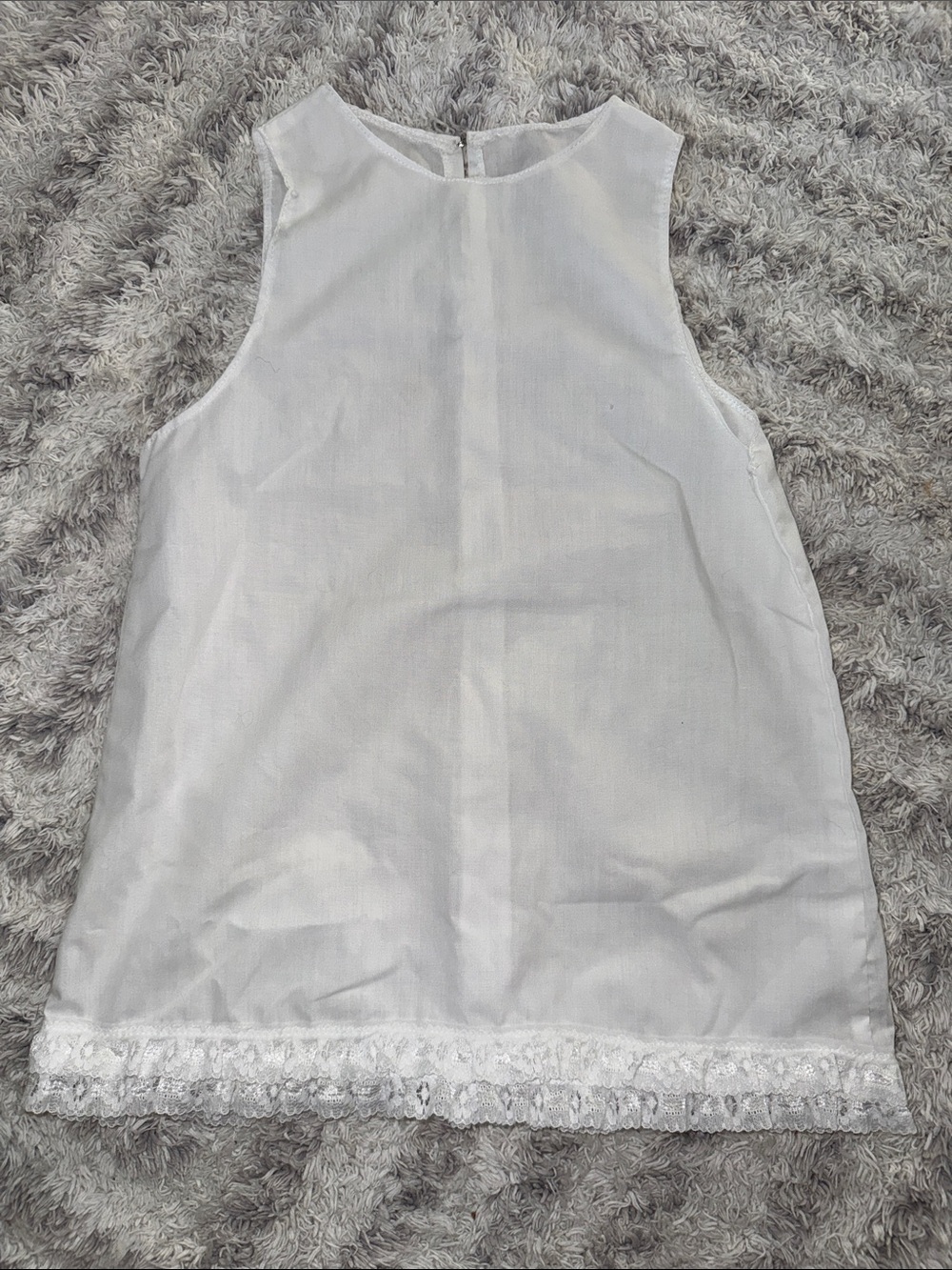 Size 5/6 vintage slip dress Girls White Sleeveless Lace-Hem Shell like new